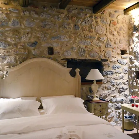 Archontiko Chioti Leonídion