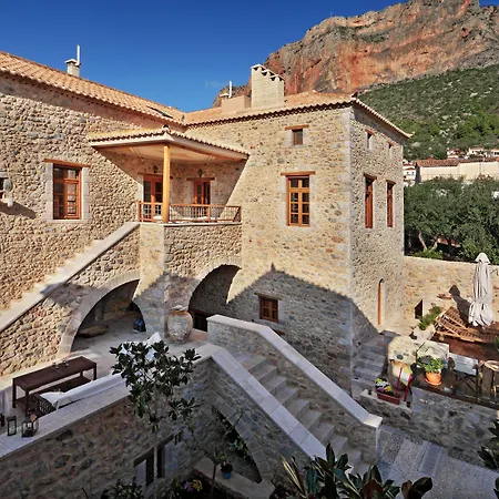 Archontiko Chioti Hotel Leonídion