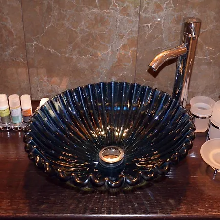 Archontiko Chioti Leonídion