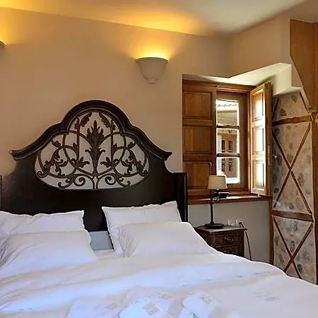 Hotel Archontiko Chioti 4*
