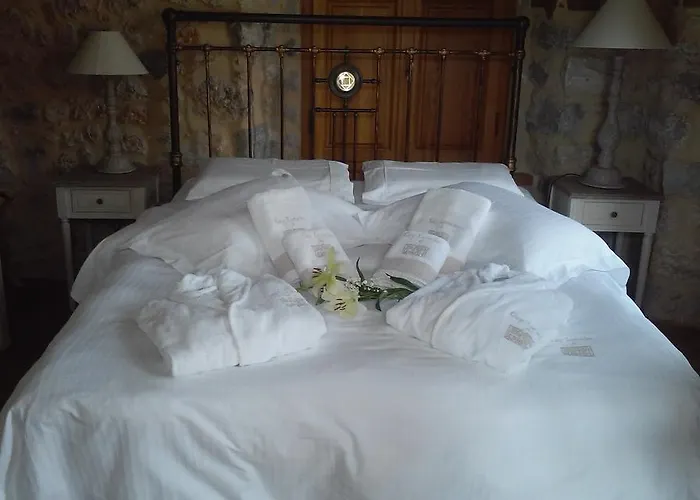 Archontiko Chioti Отель Леонидион