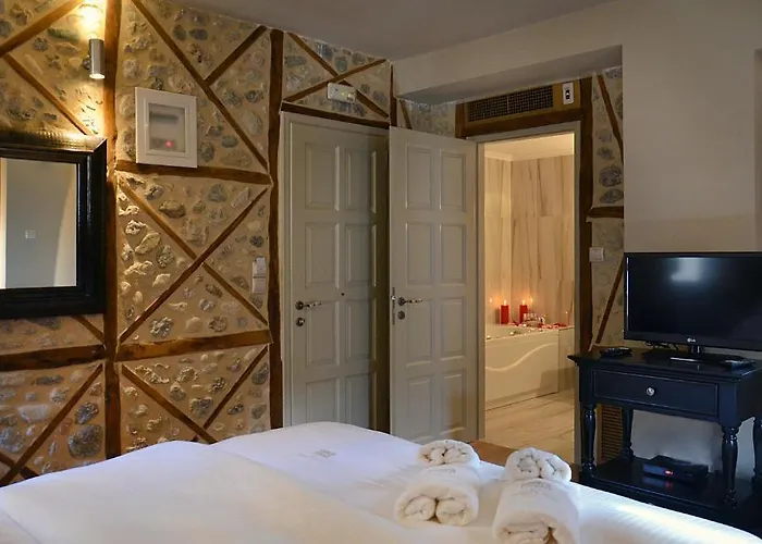 Archontiko Chioti 4*