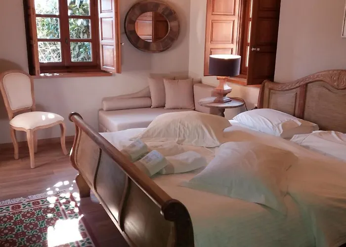 Archontiko Chioti Leonídion